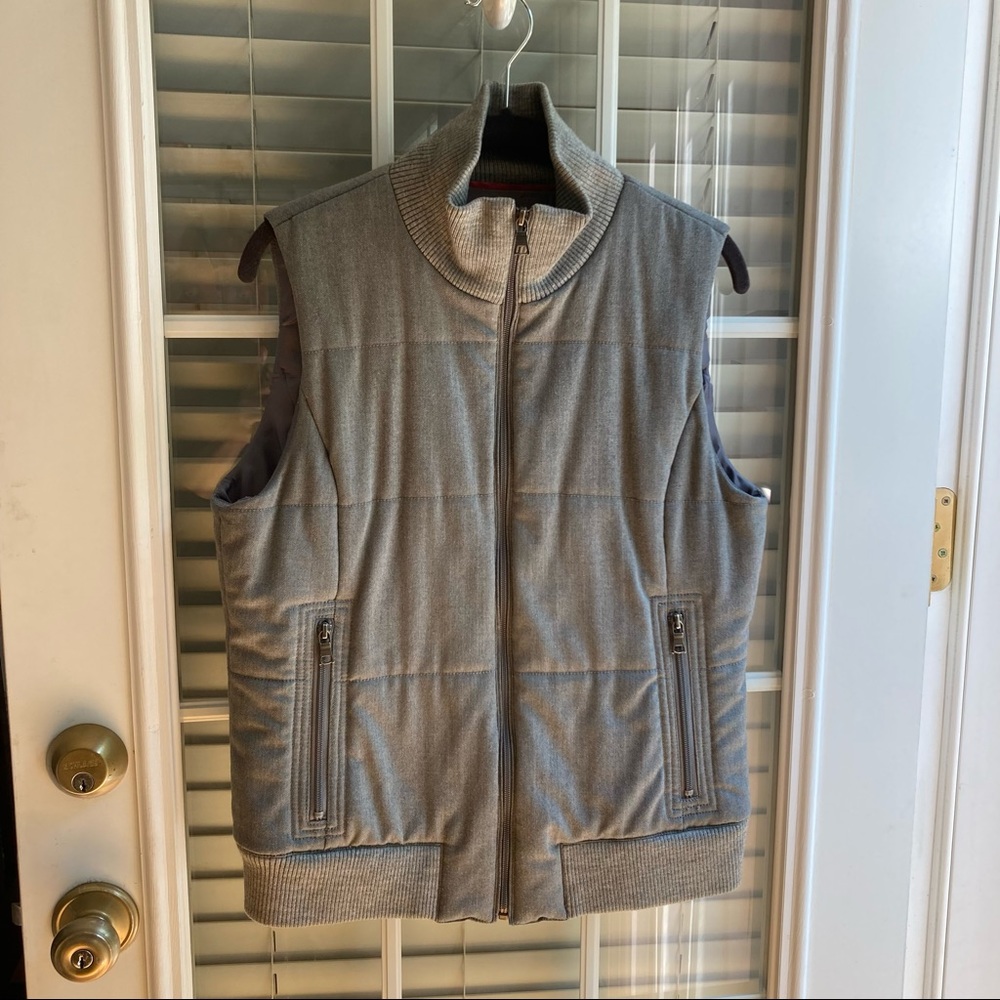 Banana Republic Herringbone Puffer Vest